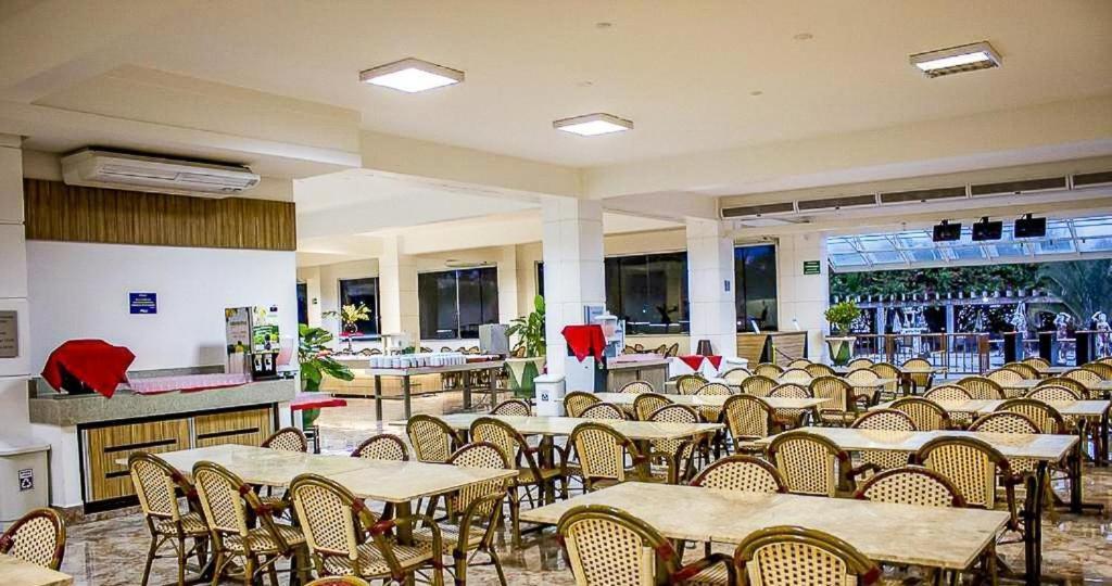 L'Acqua Diroma - Oficial - Piscinas 24 Horas Caldas Novas Ngoại thất bức ảnh